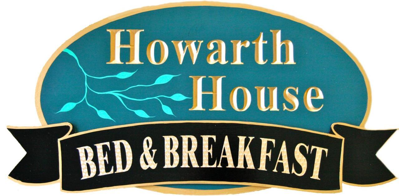 Howarth House Bed And Breakfast Fitchburg Bagian luar foto